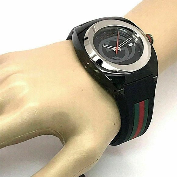 GUCCI SYNC YA137101 Black Rubber Band Men's Watch - Picture 4 of 12